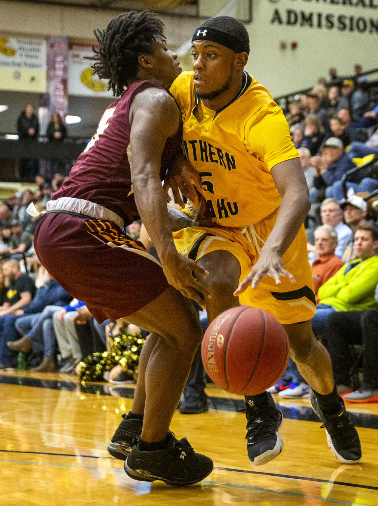CSI vs Indian Hills basketball